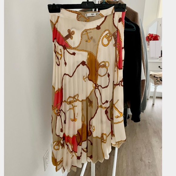 Mango Chain Print Pleated Skirt XS - Picture 3 of 11